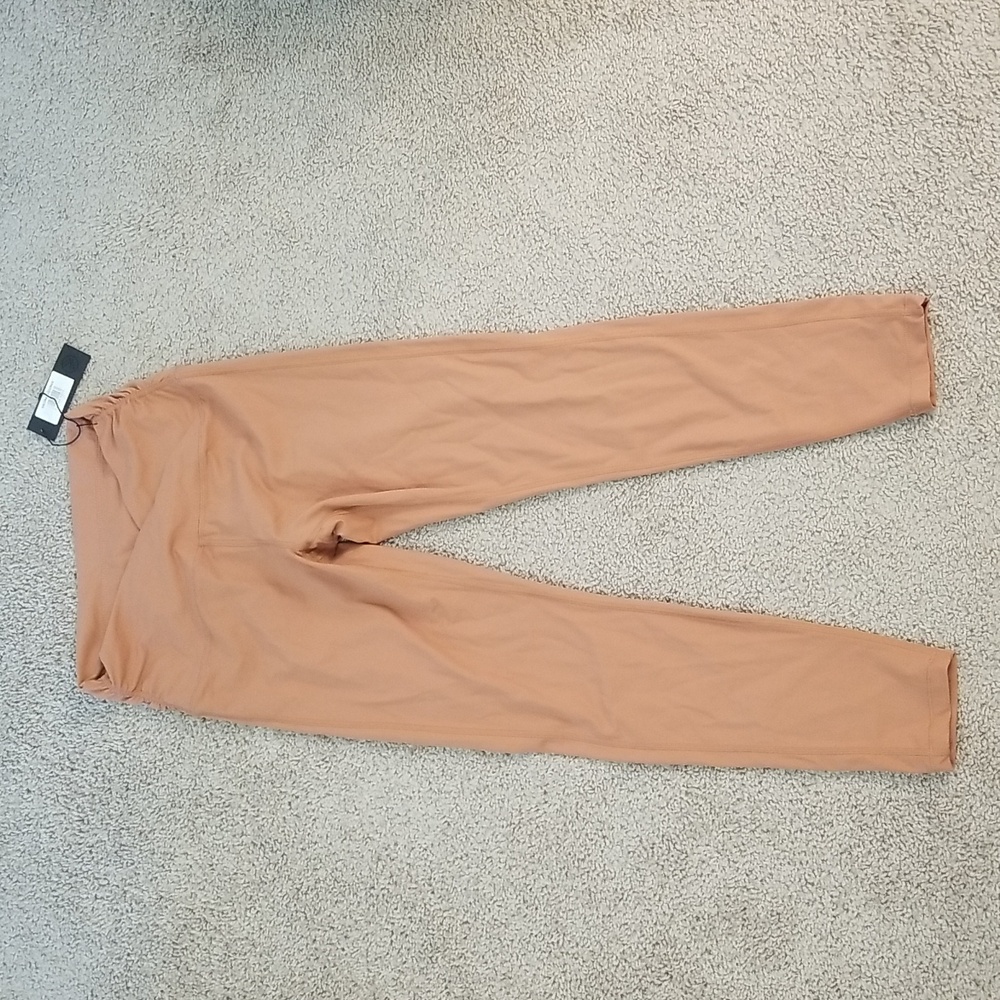 NWT Savvi Large Kaluna Workout Athleisure Leggings
